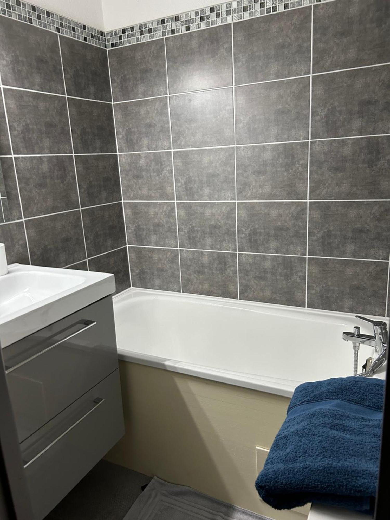 Appartement Confortable Abondance Centre-Ville ภายนอก รูปภาพ